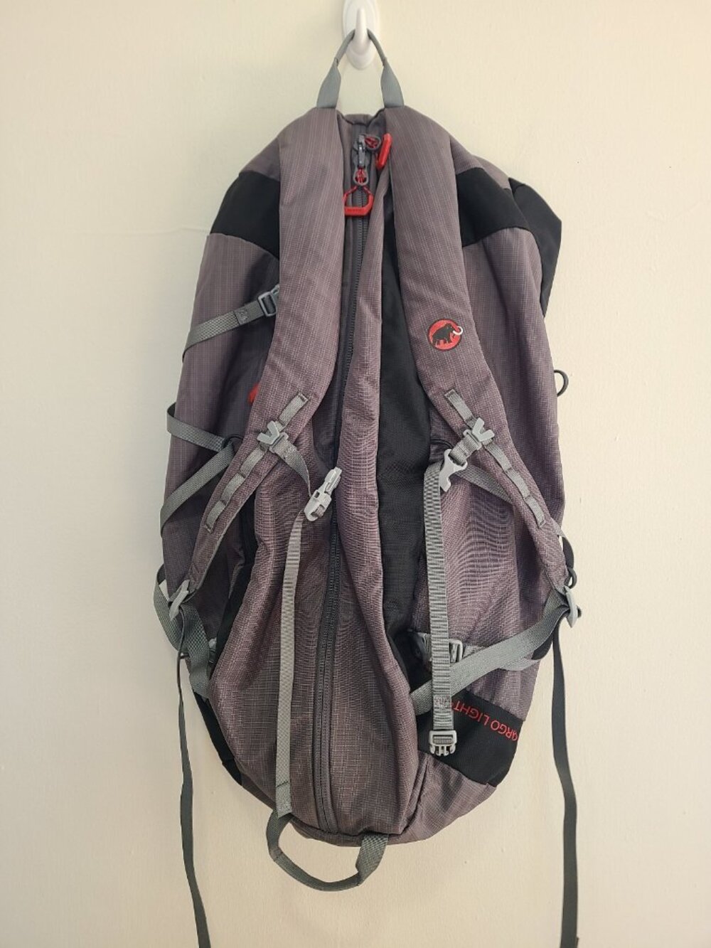 Mammut Cargo 60 Gray Light Duffel Bag Backpack